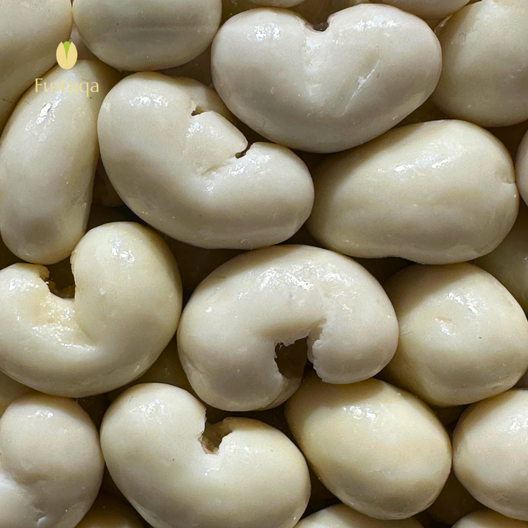 White Chocolate Cashew 250 G